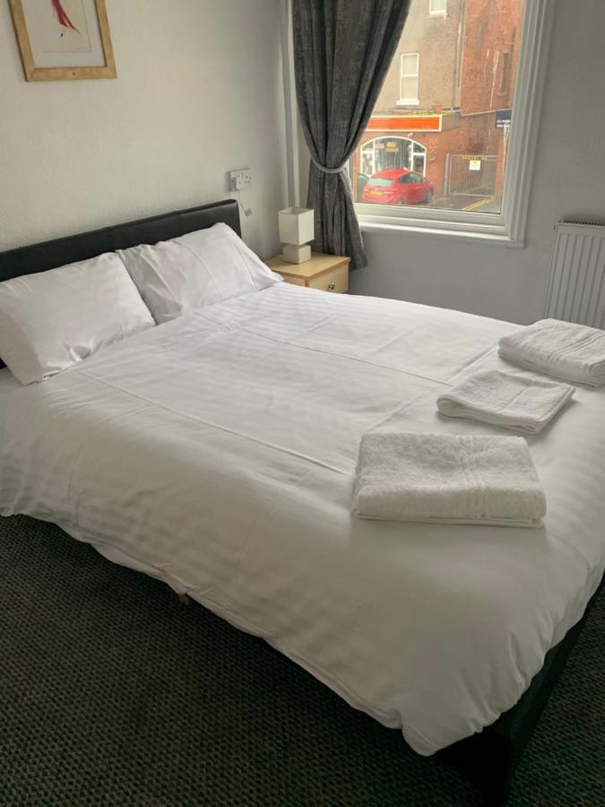 Cadeby Lodge Blackpool Eksteriør bilde